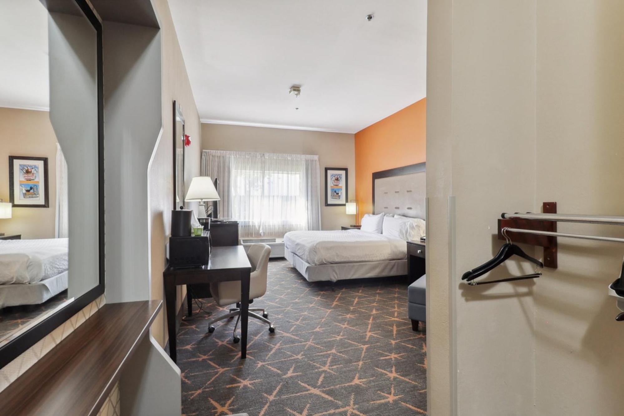 Holiday Inn Hotel & Suites Slidell By Ihg Екстериор снимка